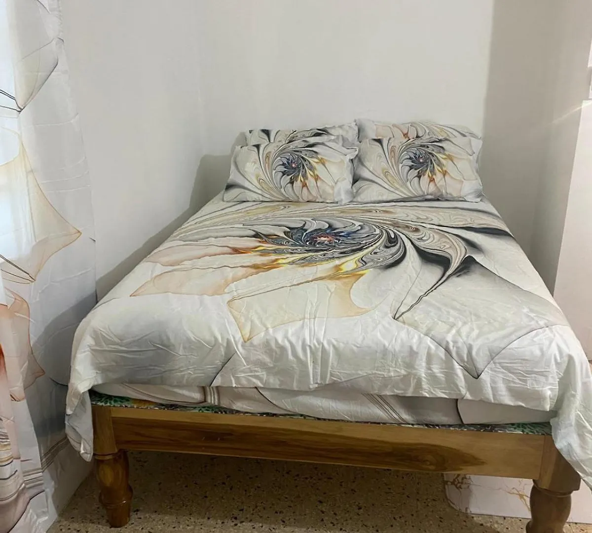 Entire 3 Bedrooms In Saint Thomas Jamaica Port Morant 0*,  Giamaica